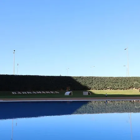Barramares Pool &