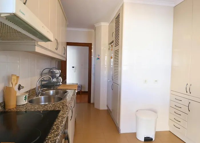 Barramares Pool & * Οβάρ